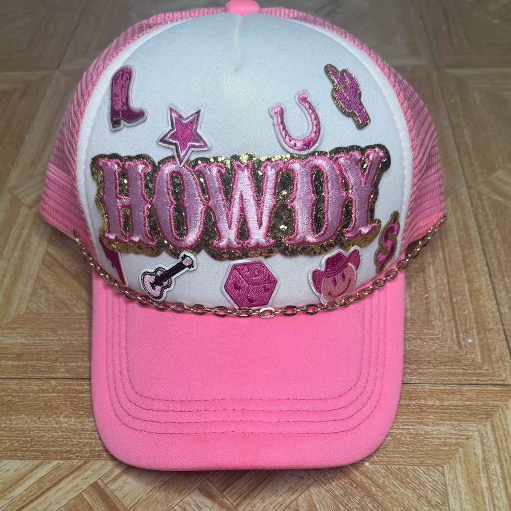 Pink and White 'Howdy' Women's Cap